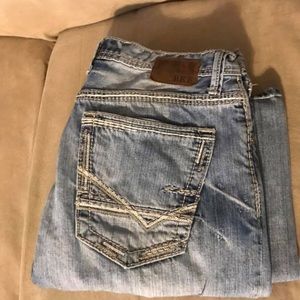 Men's buckle jeans